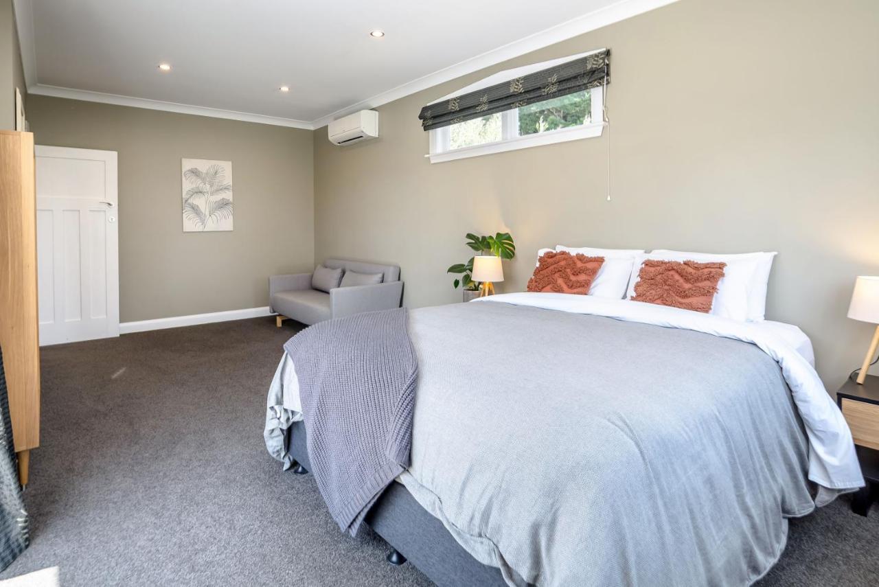 Brooklands Cottage The Award Winning Villa マーティンボロ エクステリア 写真