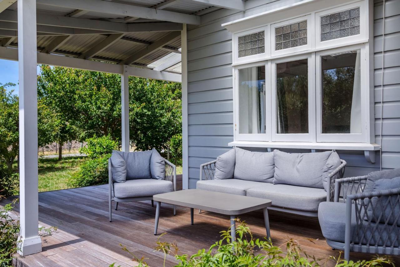 Brooklands Cottage The Award Winning Villa マーティンボロ エクステリア 写真